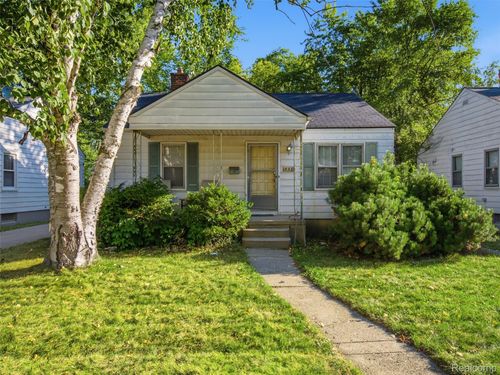 19331 Mccormick St, Detroit, MI, 48224-1143 | Card Image