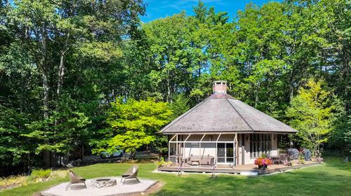 25 Fox Run Rd, Sunapee, NH, 03782-2306 | Card Image