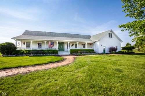 3777 E County Road 150 S, Frankfort, IN, 46041-9483 | Card Image