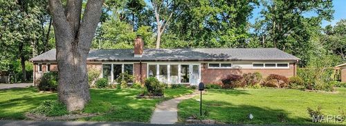 416 Tanglewood Drive, Ladue, MO, 63124 | Card Image