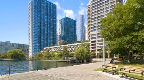 502-77 Harbour Sq, Toronto, ON, M5J2S2 | Card Image