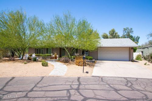851 E Village Circle Dr N, Phoenix, AZ, 85022-4808 | Card Image