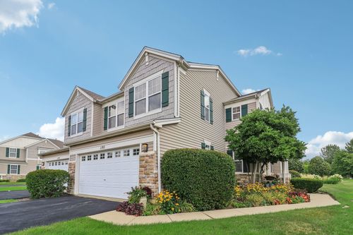 1195 Mark Ct, Antioch, IL, 60002-9401 | Card Image