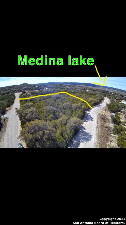 Land in Pipe Creek