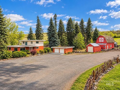 409 N Parkway, Uniontown, WA, 99179 | Card Image