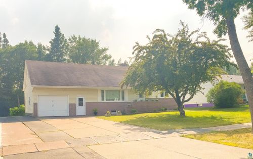 84 Hays Cr, Silver Bay, MN, 55614 | Card Image