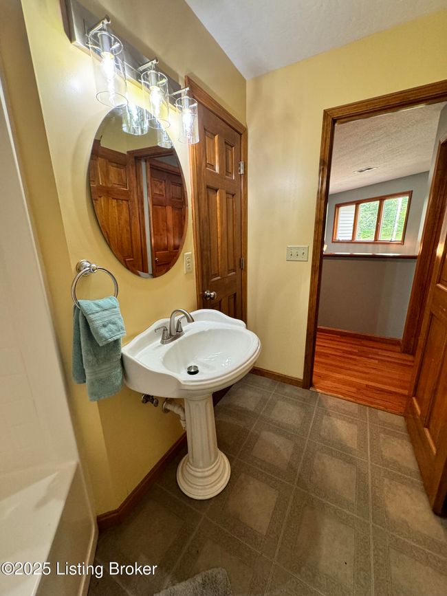 601 Indian Ridge Rd, House other with 4 bedrooms, 3 bathrooms and null parking in Falls Of Rough KY | Image 56