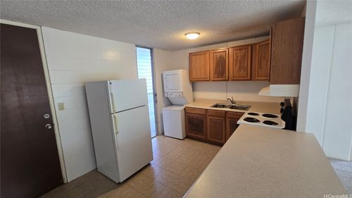 apt-c206-95-20 Waihonu St, Mililani, HI, 96789-3372 | Card Image