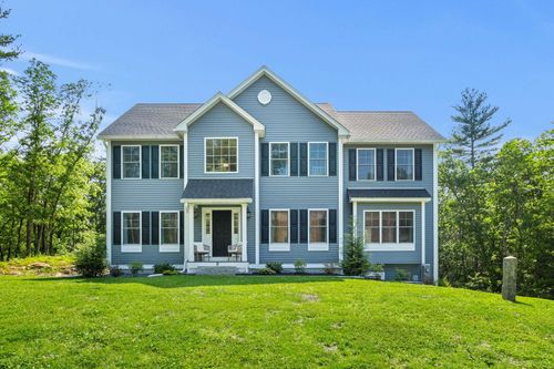 9 Bonanno Rd, Salem, NH, 03079-1627 | Card Image