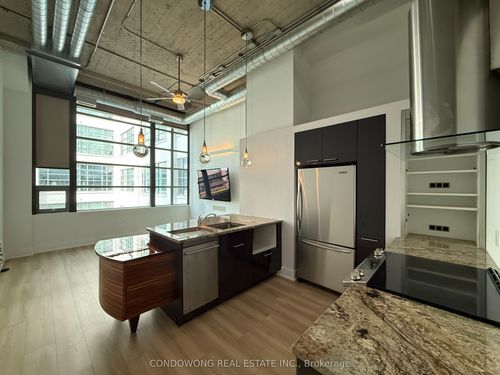 331-637 Lake Shore Blvd W, Toronto, ON, M5V3J6 | Card Image