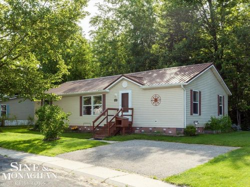 127 Hidden Springs Street, Fort Gratiot Charter Township, MI, 48059 | Card Image