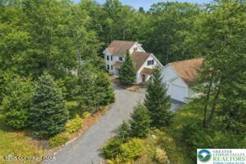 322 Scenic Dr, Blakeslee, PA, 18610-7737 | Card Image