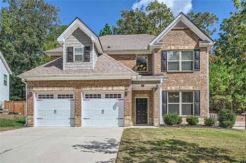 332 Dublin Way, Dallas, GA, 30132-7560 | Card Image