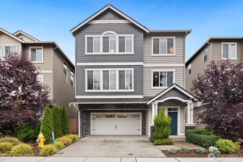 3303 103rd Dr Ne, Lake Stevens, WA, 98258-5201 | Card Image