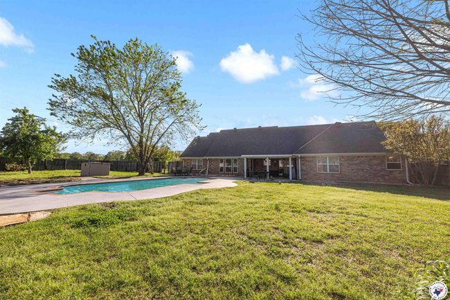 2 Tyler Ln, House other with 3 bedrooms, 2 bathrooms and null parking in Hooks TX | Image 25