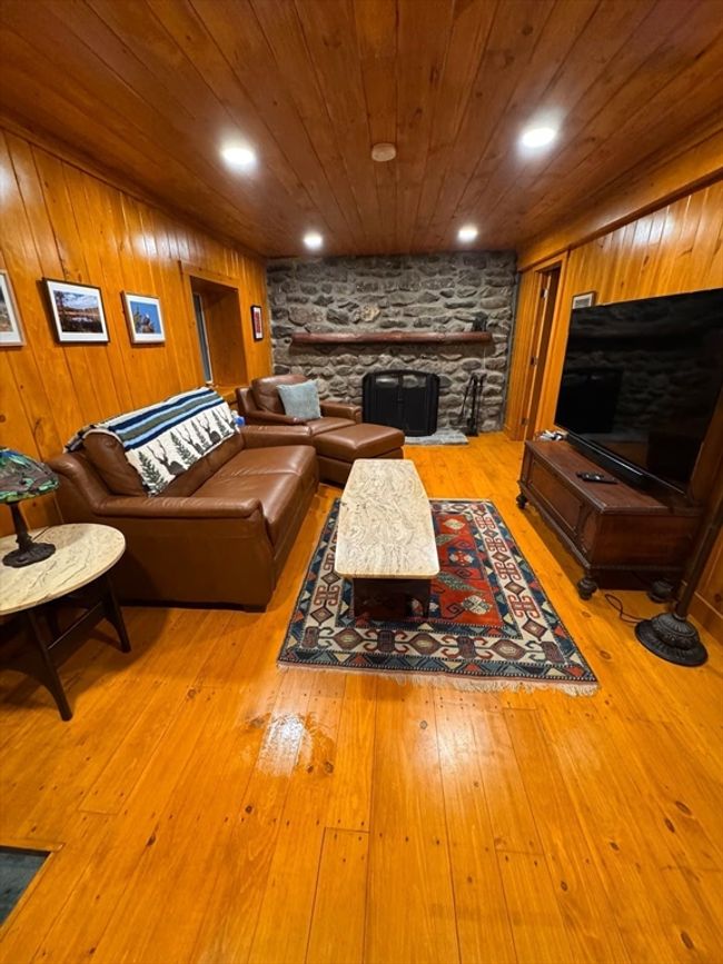 280 Holtshire Rd, House other with 2 bedrooms, 2 bathrooms and 6 parking in Orange MA | Image 30