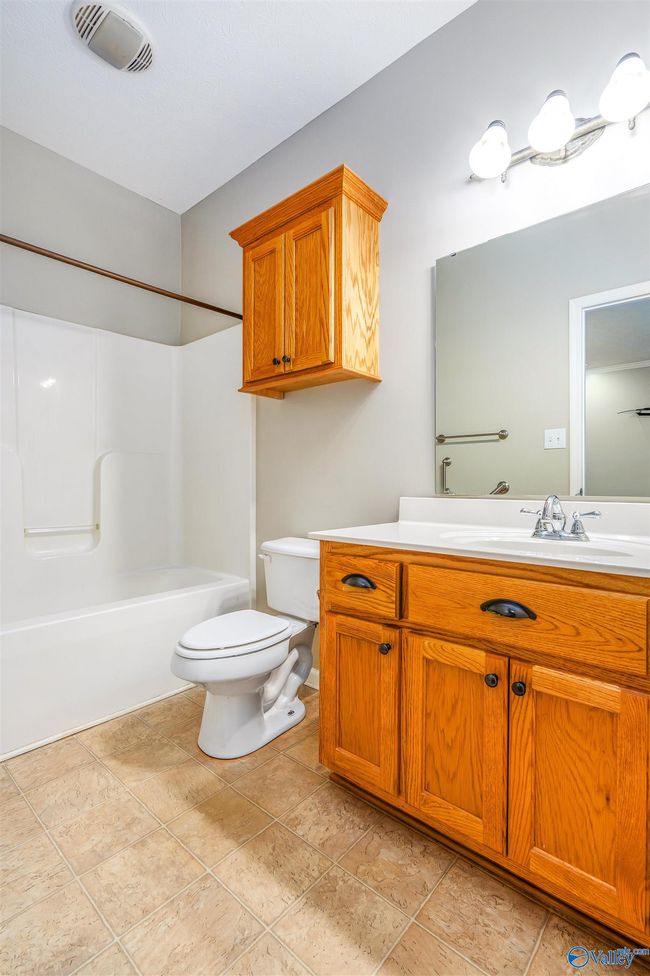 202 Santana Dr, Townhouse with 2 bedrooms, 2 bathrooms and null parking in Athens AL | Image 14