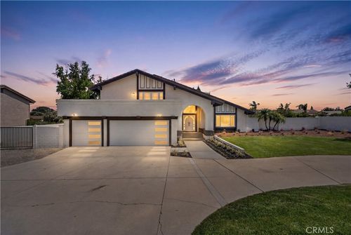 252 W 19th St, Upland, CA, 91784 | Card Image