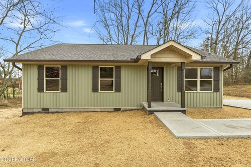 220 Nancy Ln, Clinton, TN, 37716-2412 | Card Image