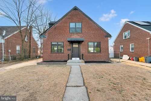 1763 41st St, PENNSAUKEN, NJ, 08110-3603 | Card Image