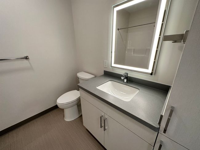 APT-304 - 409 Elm St, Condo with 1 bedrooms, 1 bathrooms and null parking in Manchester NH | Image 27