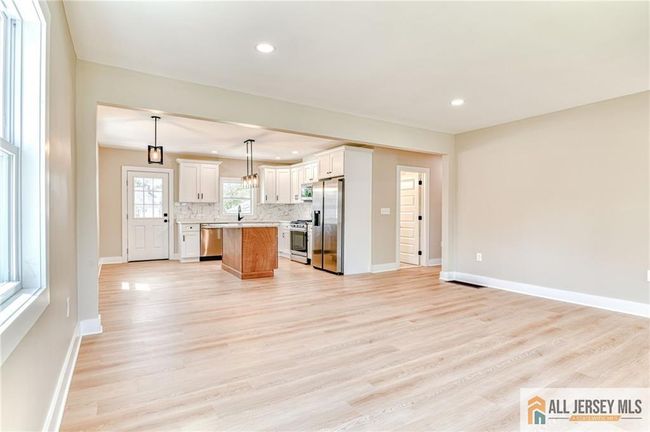 32 Campbell Ave, House other with 5 bedrooms, 3 bathrooms and null parking in Edison NJ | Image 46