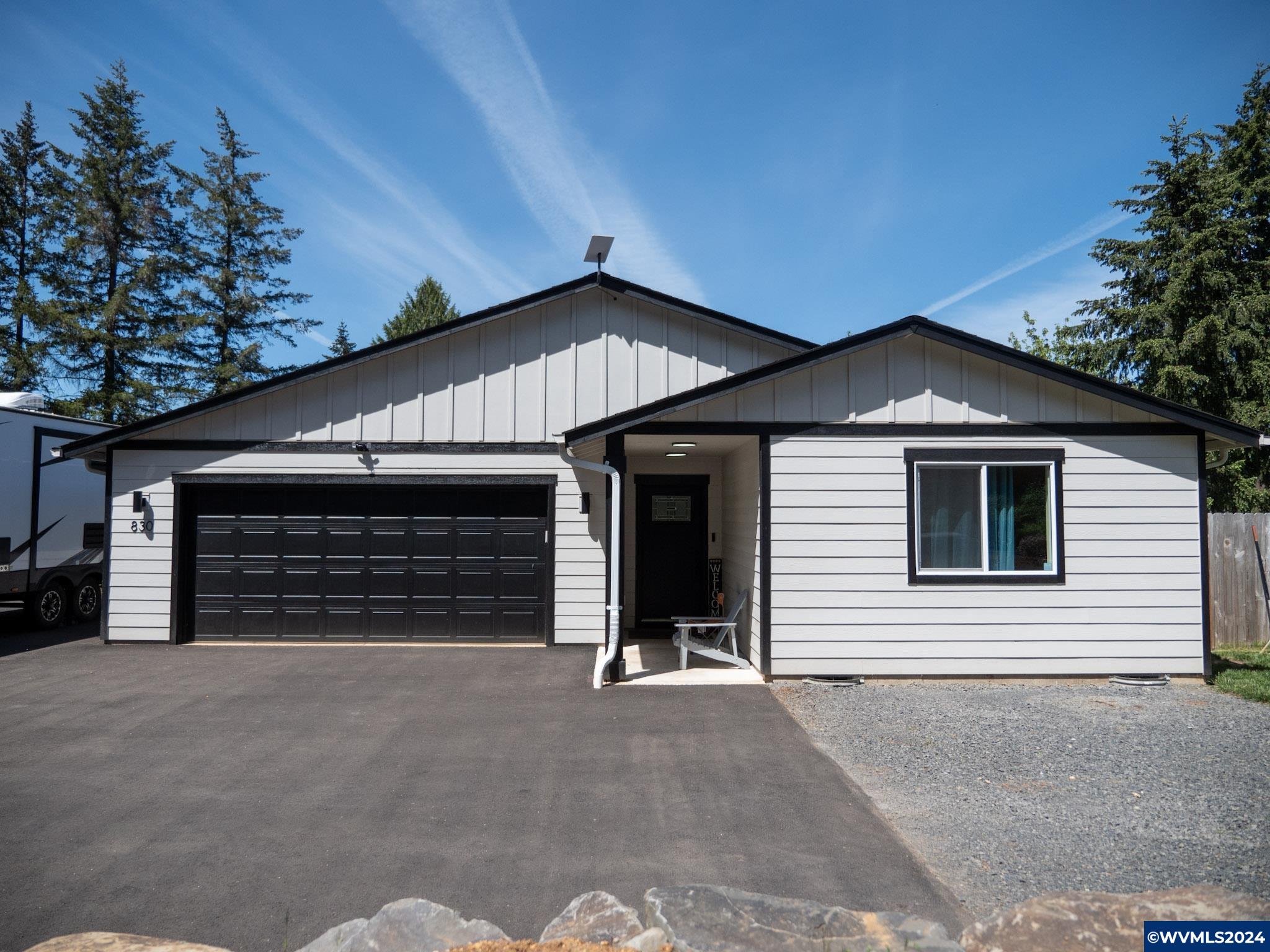 Elkhorn St, Sweet Home, OR 97386