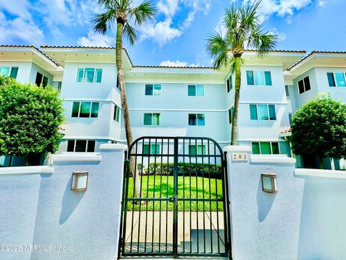 apt-304-201 10th Ave N, Jacksonville Beach, FL, 32250-7261 | Card Image