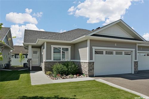 4-437 Palmer Cres, Warman, SK, S0K4S1 | Card Image