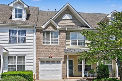 908 Becontree Ct, Virginia Beach, VA, 23462-4643 | Card Image