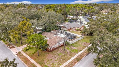 3005 Enisglen Dr, PALM HARBOR, FL, 34683-2000 | Card Image