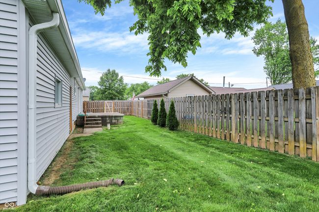 view of yard | Image 23