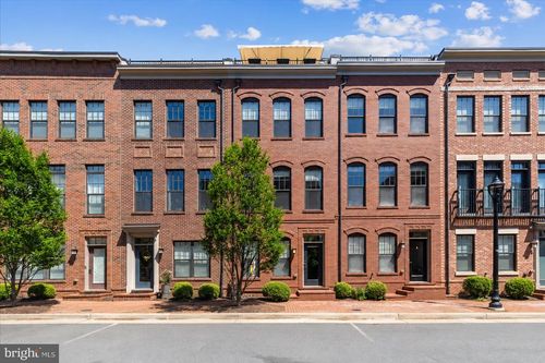 254 Bluemont Branch Ter Se, LEESBURG, VA, 20175-3752 | Card Image