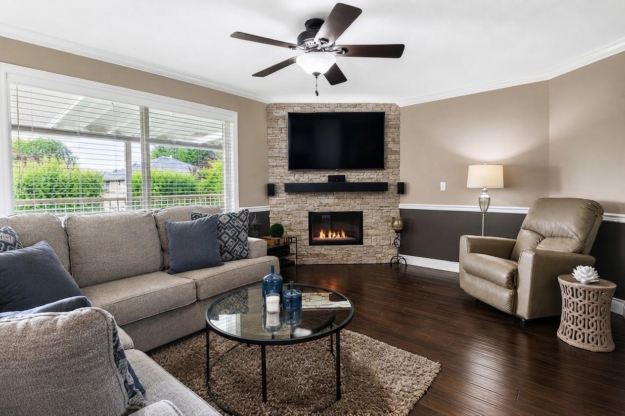 Residential in Maple Ridge 2
