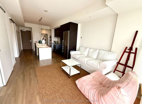 3912-1 Bloor St E, Toronto, ON, M4W0A8 | Card Image