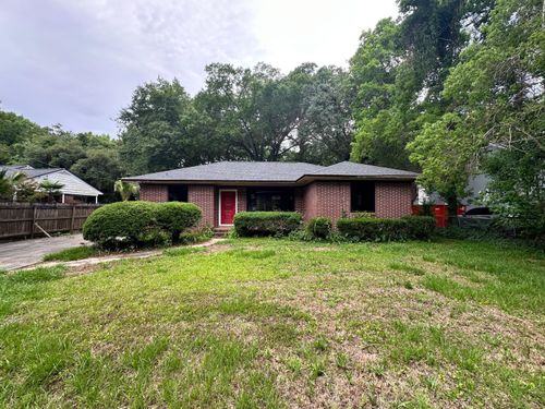 321 Howle Ave, Charleston, SC, 29412-2418 | Card Image