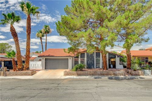 4009 Camas Ct, Las Vegas, NV, 89103-2523 | Card Image