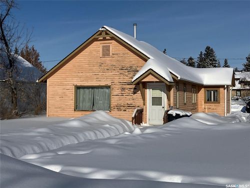 413 1st St W, Nipawin, SK, S0E1E0 | Card Image