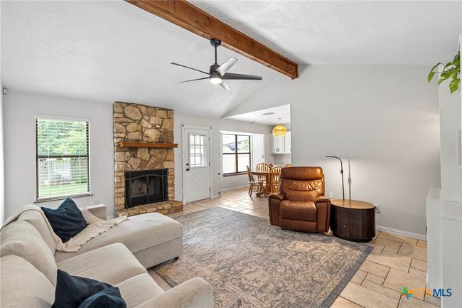 805 Thousand Oaks Blvd, House other with 3 bedrooms, 2 bathrooms and null parking in Georgetown TX | Image 8