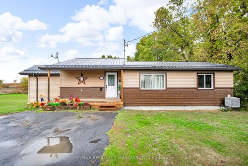 21895 Seguin Mill St, North Glengarry, ON, K0B1H0 | Card Image
