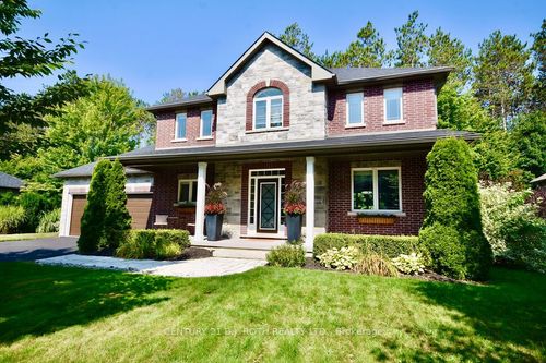 12 Lloyd Cook Dr E, Minesing, ON, L9X0H5 | Card Image