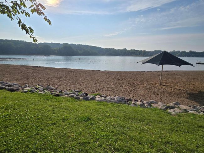 Enjoy the neighborhood swimming beach on Fish Lake | Image 33