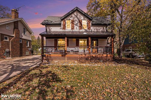 1322 Catalpa Dr, Berkley, MI, 48072-2052 | Card Image