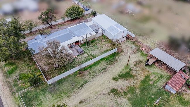 2507 Neill Rd, House other with 3 bedrooms, 2 bathrooms and 3 parking in Big Spring TX | Image 11