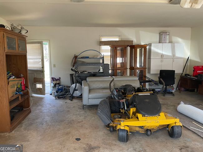 2467 Highway 138 Sw, House other with 5 bedrooms, 3 bathrooms and 2 parking in Conyers GA | Image 9
