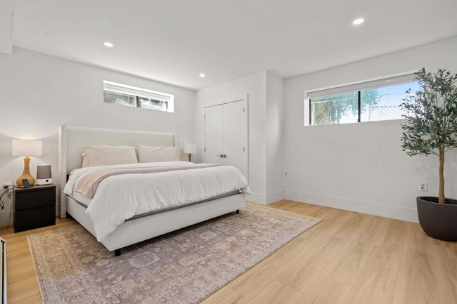 22178 124 Ave, House other with 8 bedrooms, 5 bathrooms and 10 parking in Maple Ridge BC | Image 18