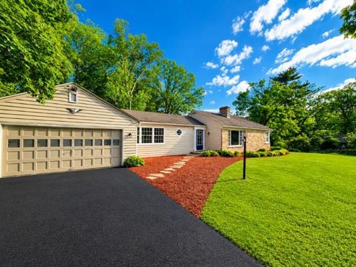 4827 Charles St, Rockford, IL, 61108-8029 | Card Image