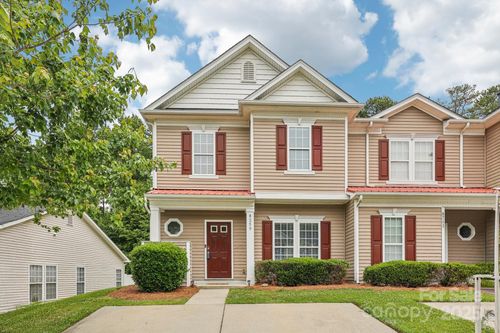 8259 Carob Tree Ln, Charlotte, NC, 28215-7149 | Card Image