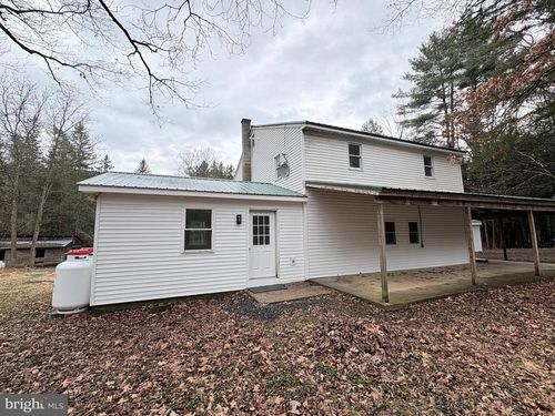 25 Scenic Dr, MILROY, PA, 17063-9574 | Card Image