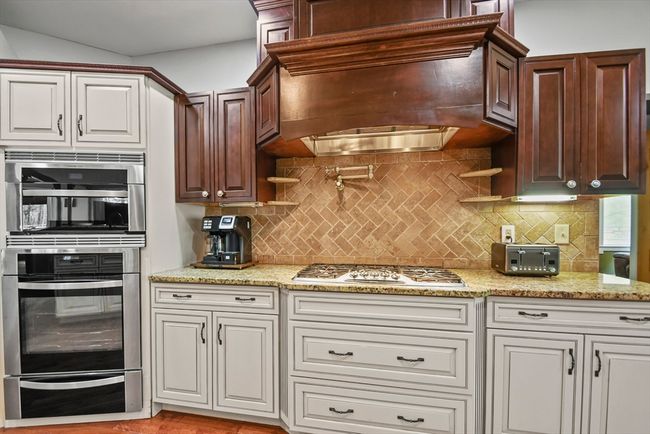 31 Autumn Leaf Dr, House other with 4 bedrooms, 4 bathrooms and 10 parking in Groton MA | Image 10